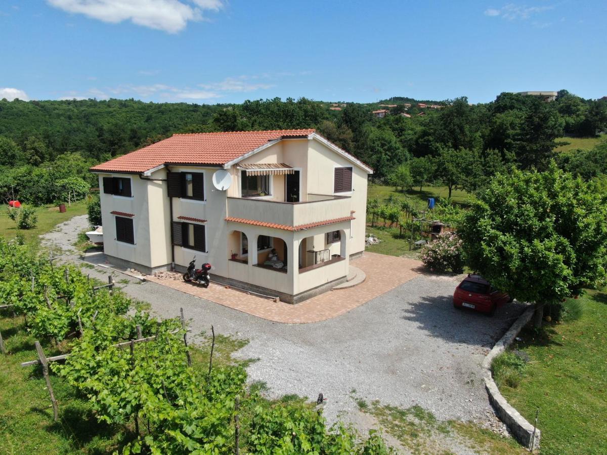 Apartmani Melia Marcelji Luaran gambar